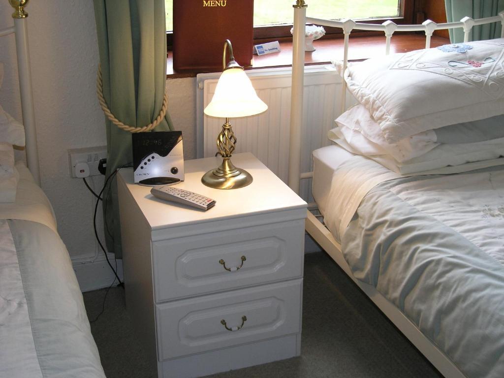 Achnabobane Farmhouse Spean Bridge Room photo